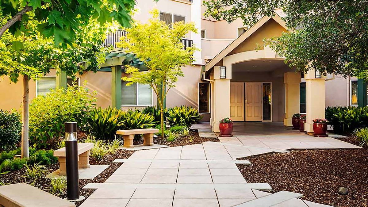 Atria Carmichael Oaks