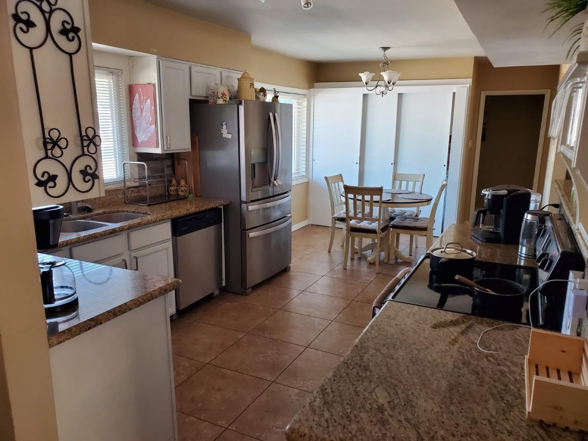 Willow Canyon LLC