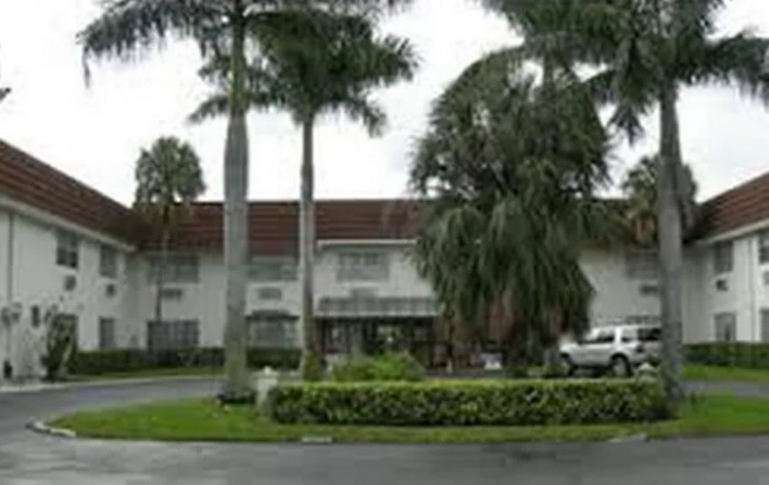 Plantation Nursing and Rehabilitation Center