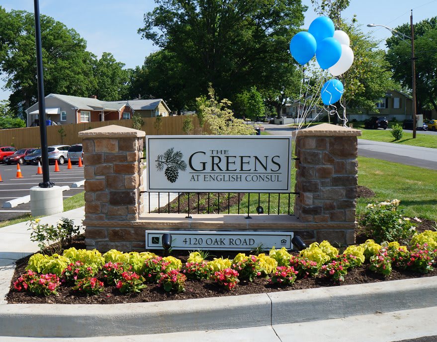 The Greens at English Consul