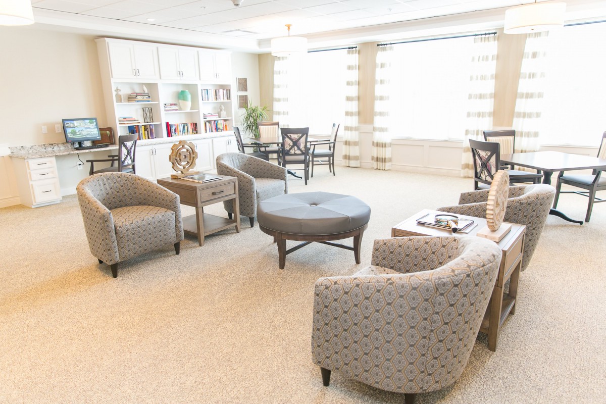 A bright and modern living room with comfortable seating and stylish decor.