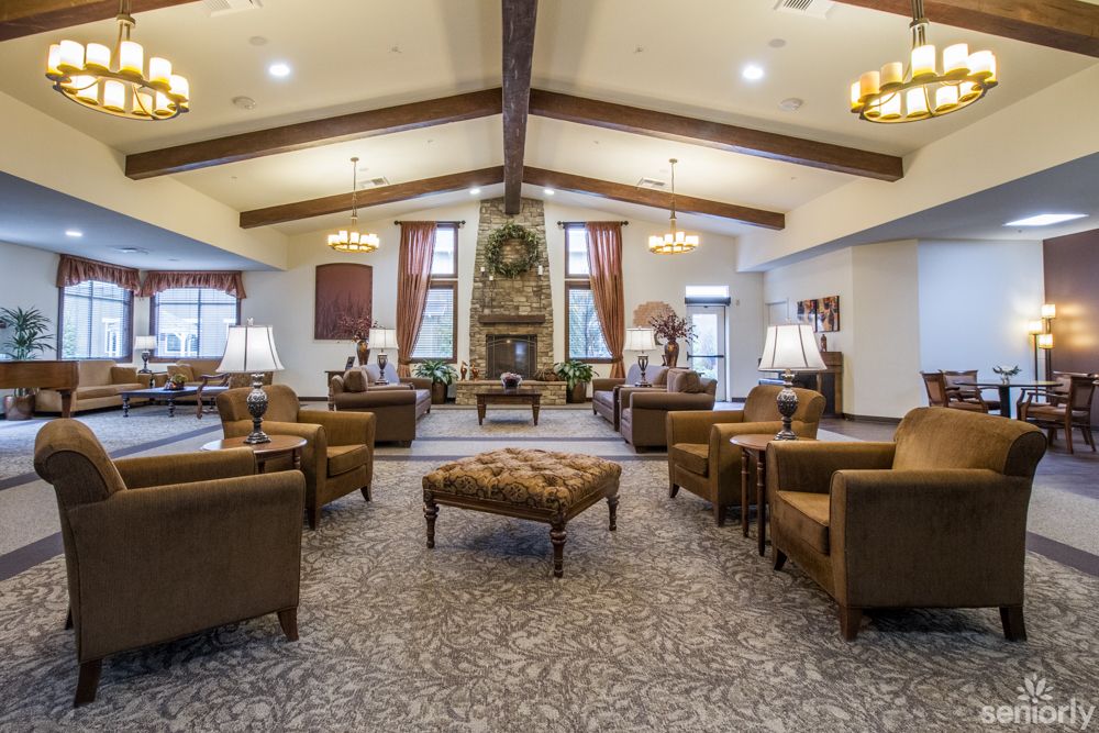 Carlton Senior Living Elk Grove