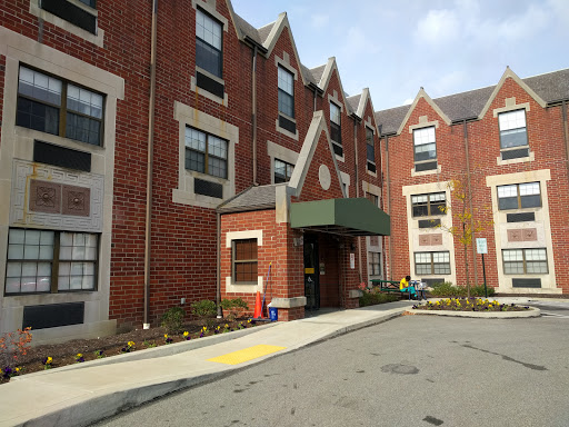 Upmc Heritage Place