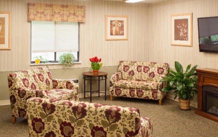 Sistersville Center