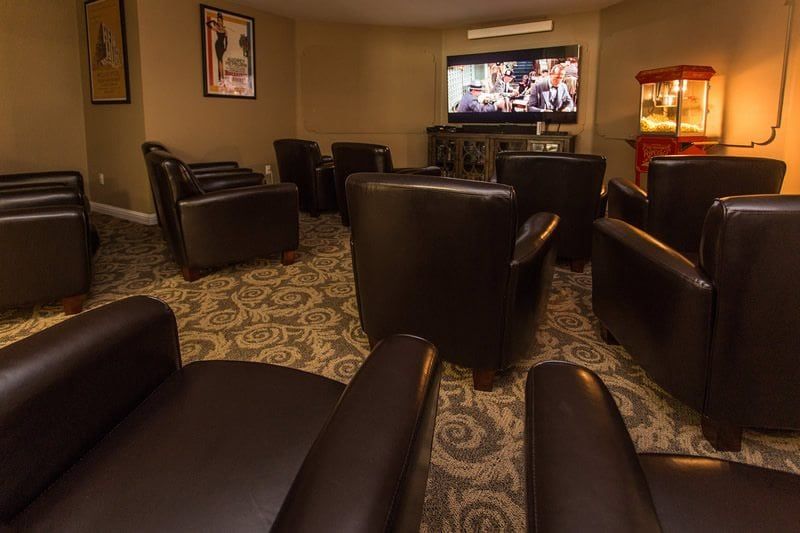 Creekside Oaks Retirement Community