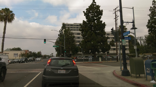 Bixby Knolls Tower