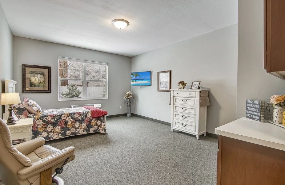 Suite Living Senior Care - Ramsey