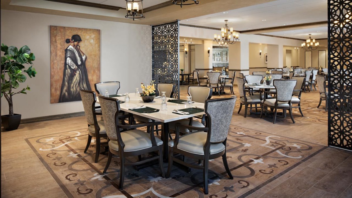 Elegant dining area with stylish furnishings and a warm ambiance.