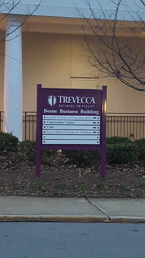 Signage indicating the Rome Pennington Building at Trevecca University.