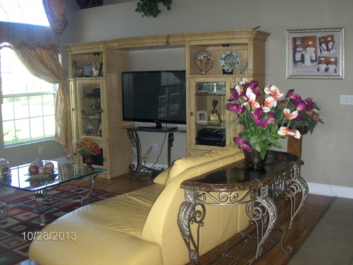 Lovey's Adult Family Care Home