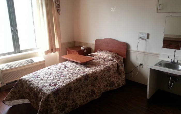 The Grand Rehabilitation And Nursing At Utica