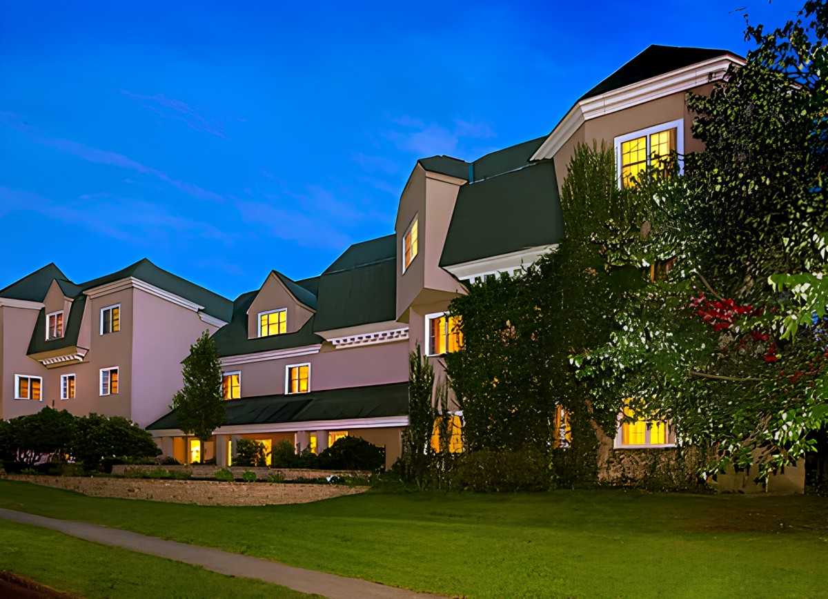The Courville At Manchester
