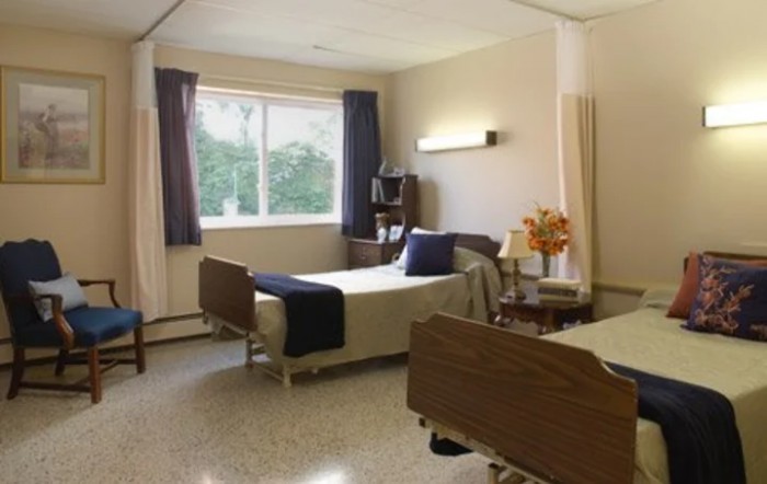 Crossroads Care Center Of Weyauwega