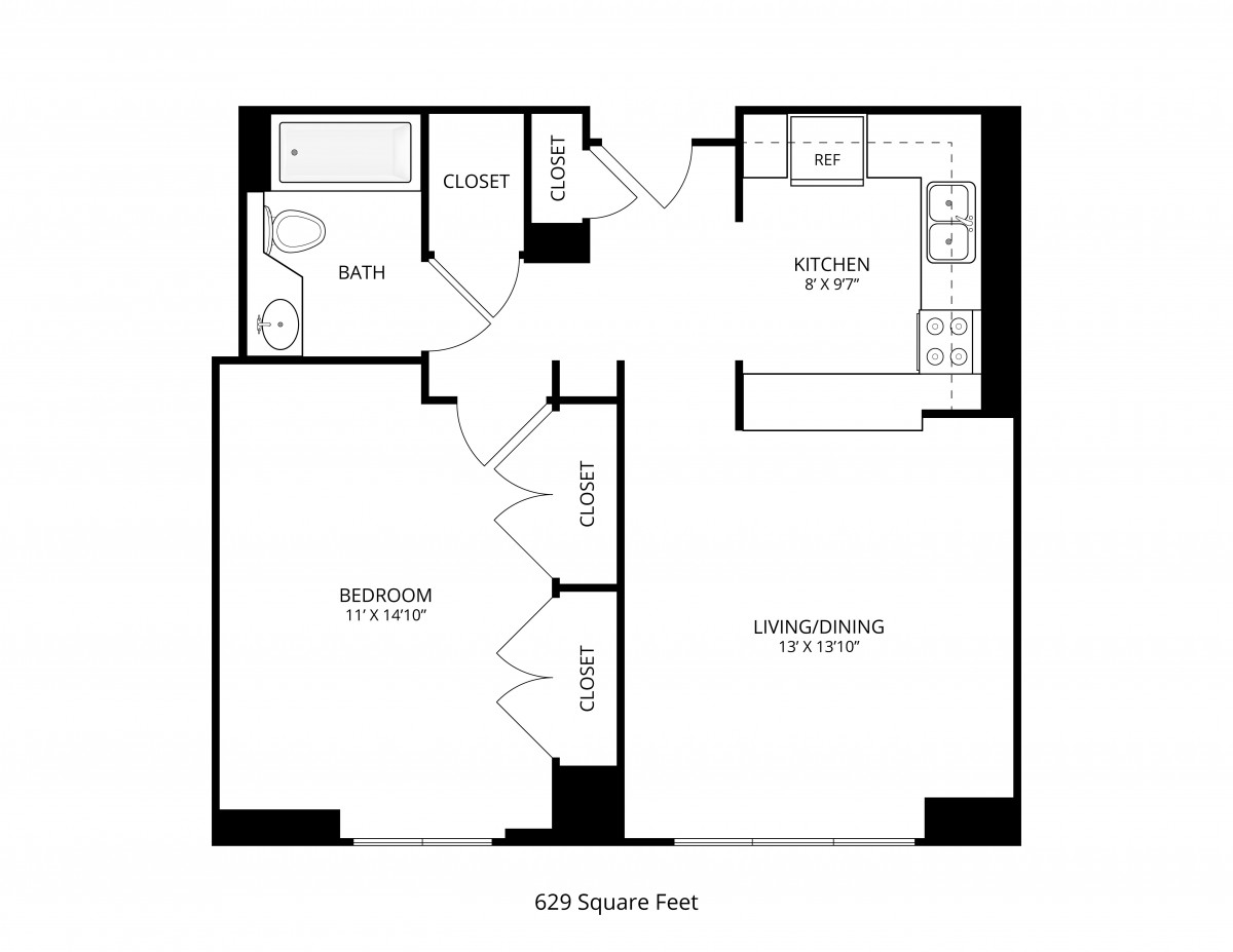 This is a floor plan of an apartment featuring one bedroom, a living room, kitchen, bathroom, and closets with a total area of 620 square feet.