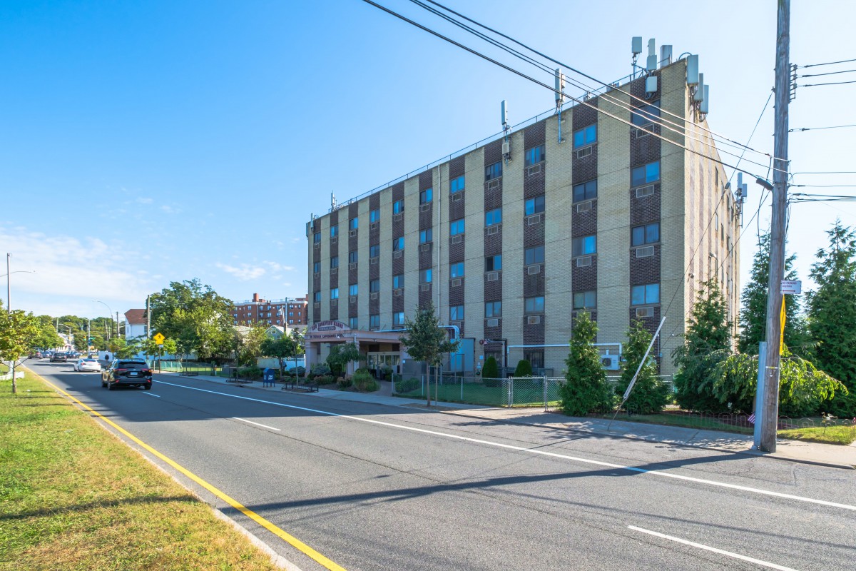 New Broadview Manor