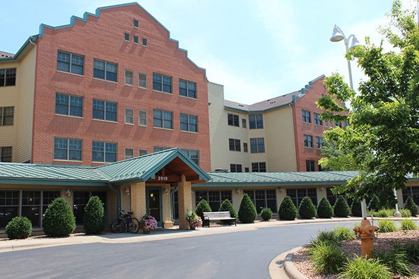 RiverVillage East