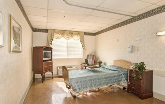 Manor Care Health Services - Largo