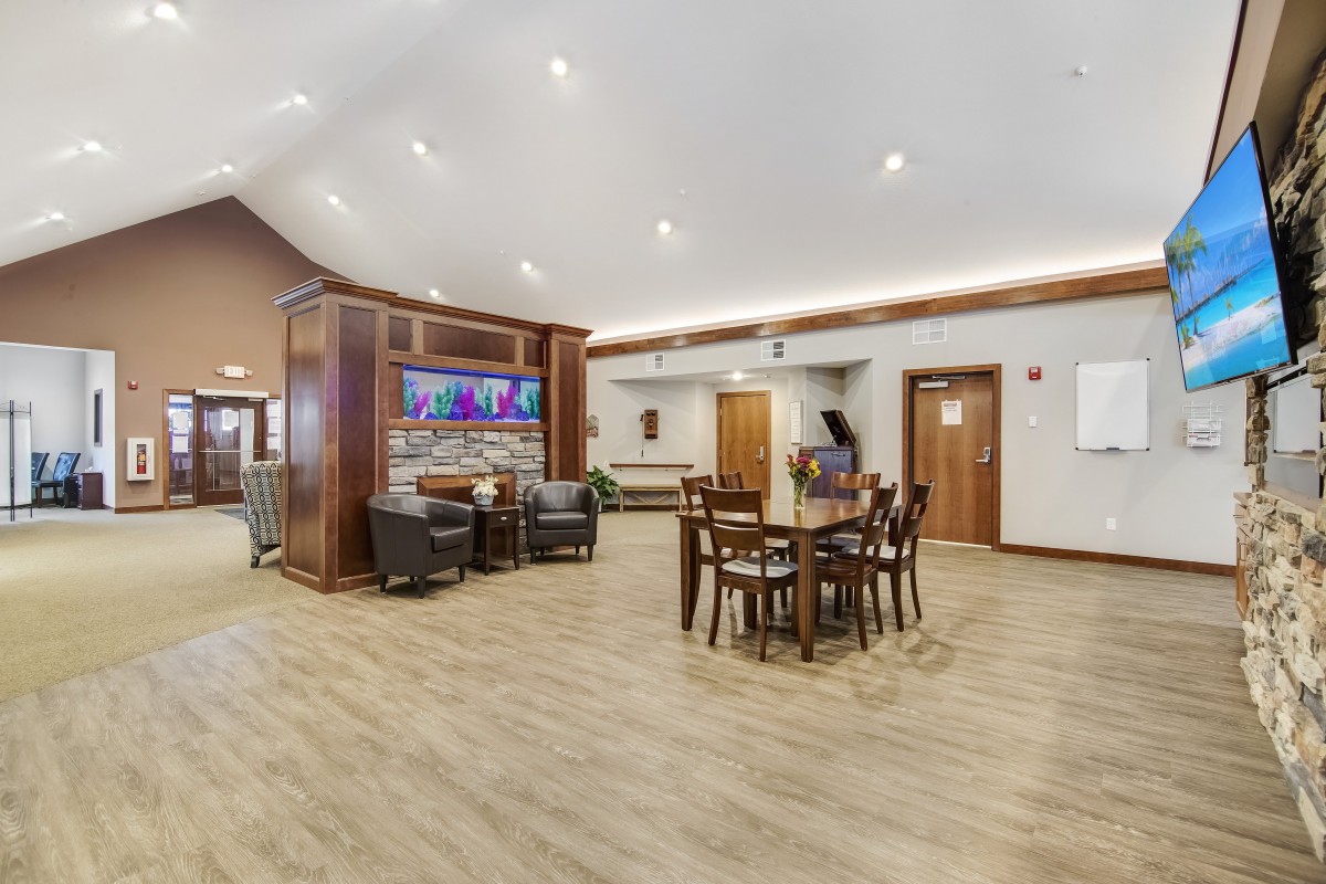 Suite Living - North St. Paul
