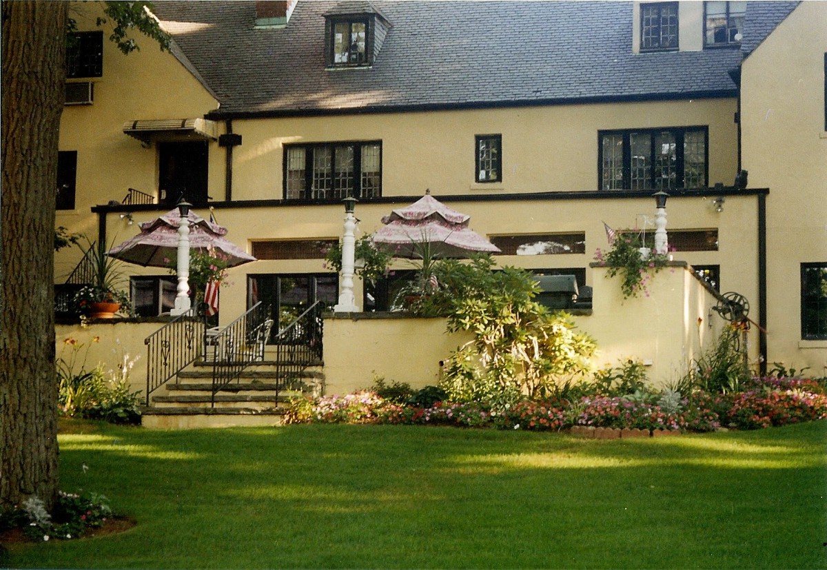 Christian Fellowship House