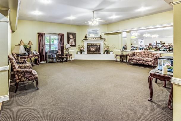 Laurel Glen At Stephenville Assisted Living & Memory Care