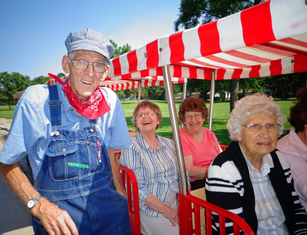 CountryHouse Grand Island