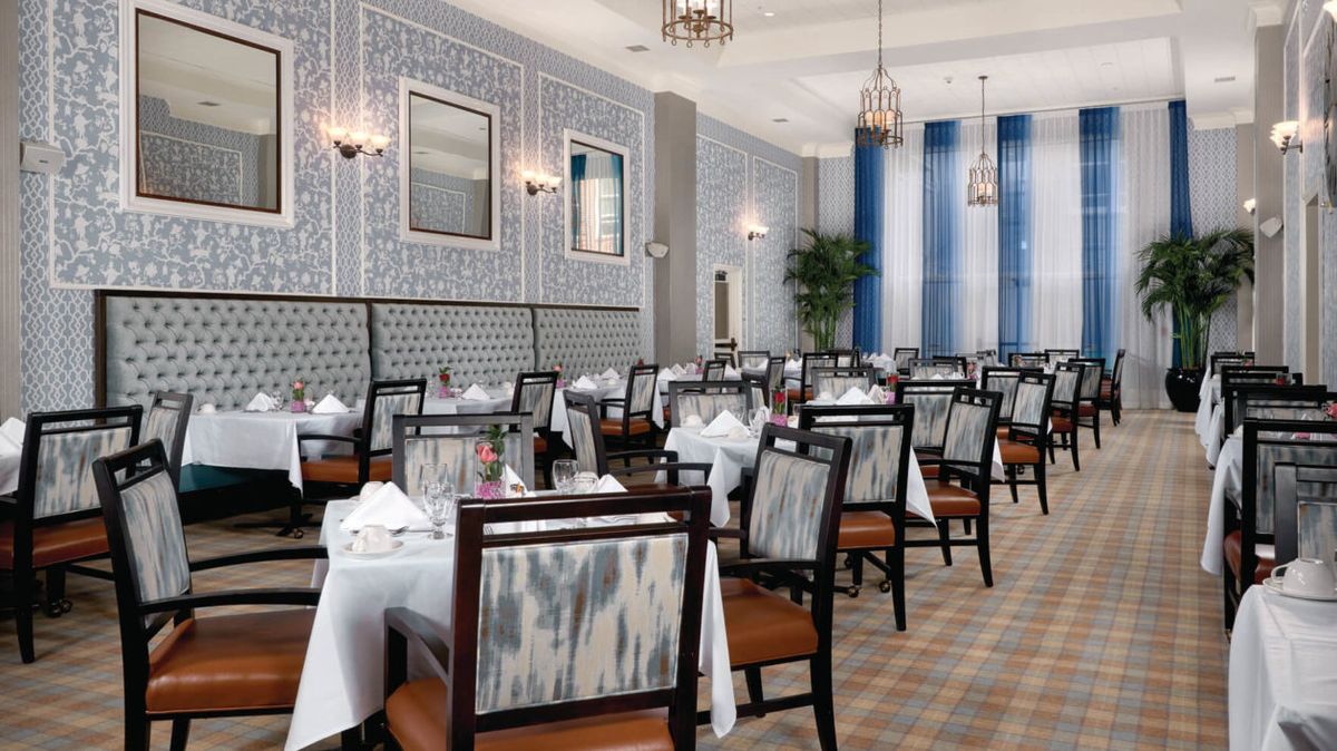 The Ivy at Golden Gate