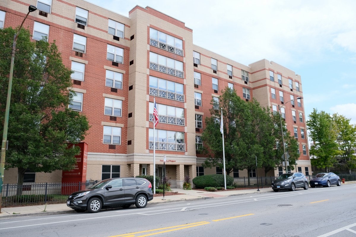 Senior Suites Bridgeport