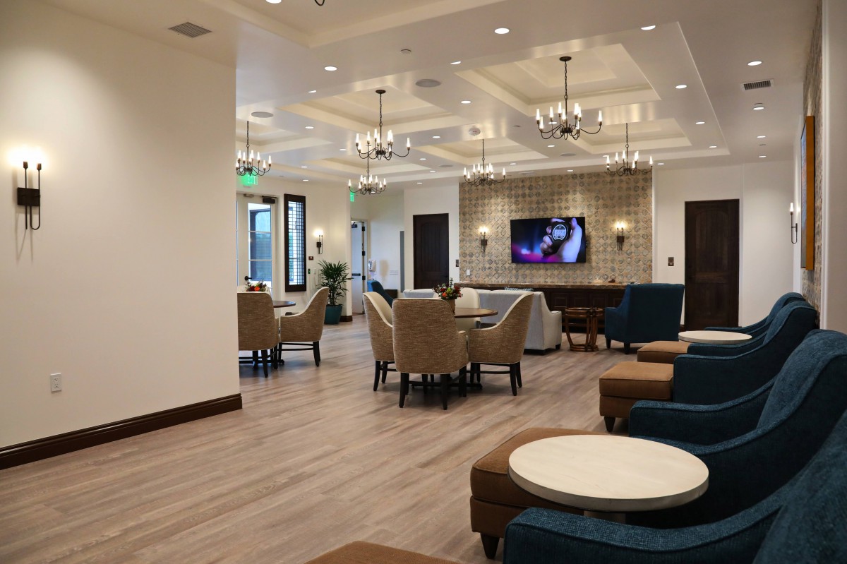 A modern lobby with comfortable seating and elegant lighting.