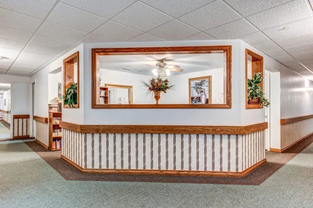 Senior Care Services At Brookstone Estates Of Paris