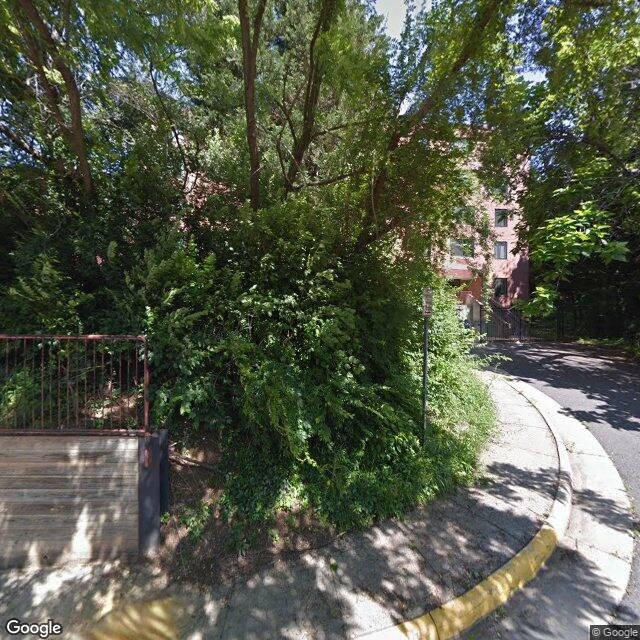 Walkwood Elmwood House Apts