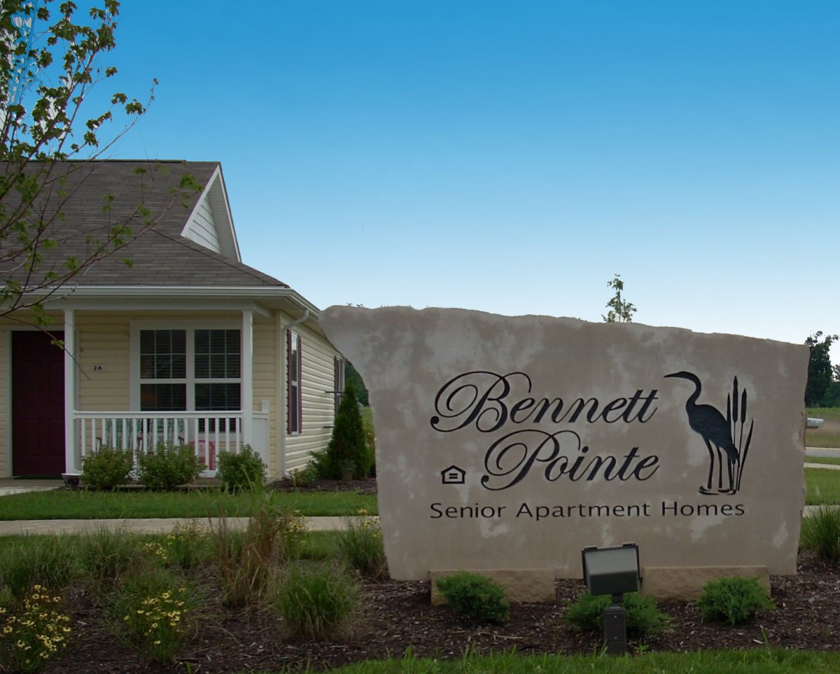 Entrance sign to Bennett Pointe residential community.