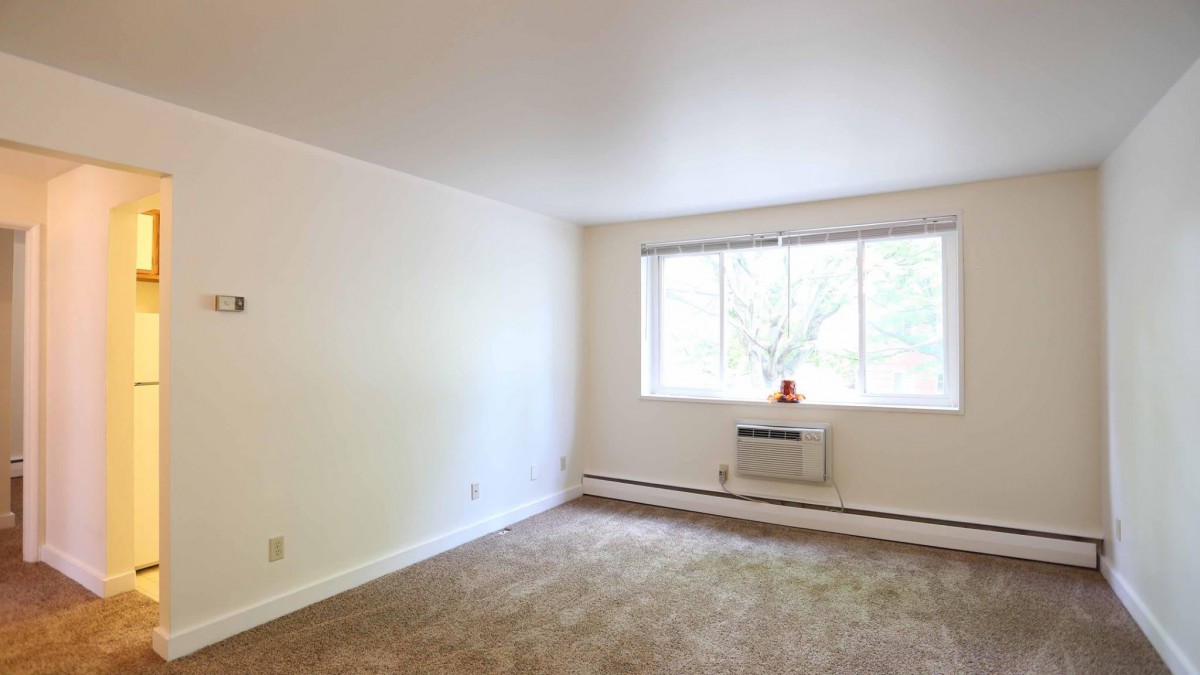Plaza Garden Apartments