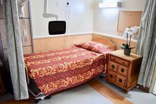 Magnolia Gardens Convalescent Hospital