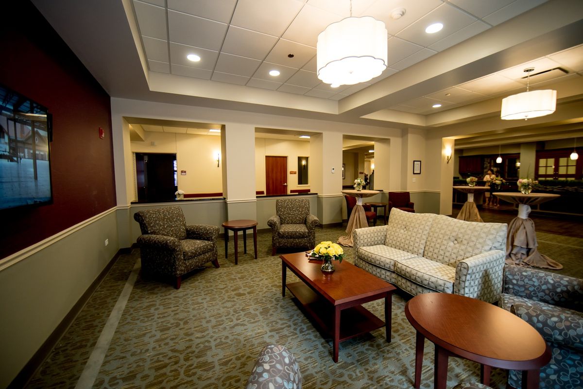 Meadowbrook Manor - Lagrange