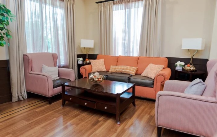 Colonial Manor Advanced Rehab & Healthcare