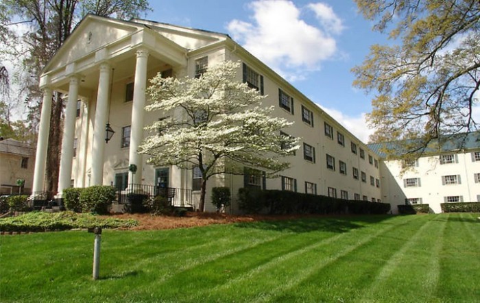 Complete Care At Myers Park