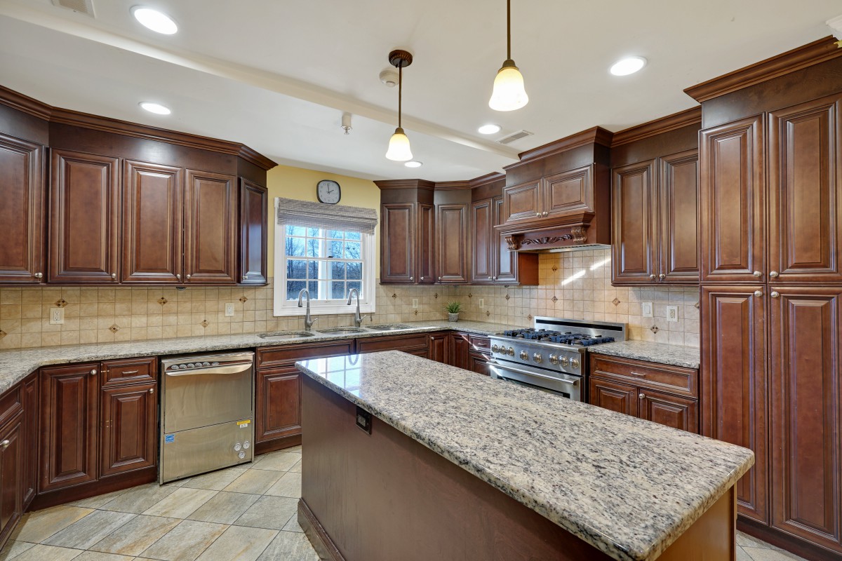 Fox Trail Memory Care Living at Chester