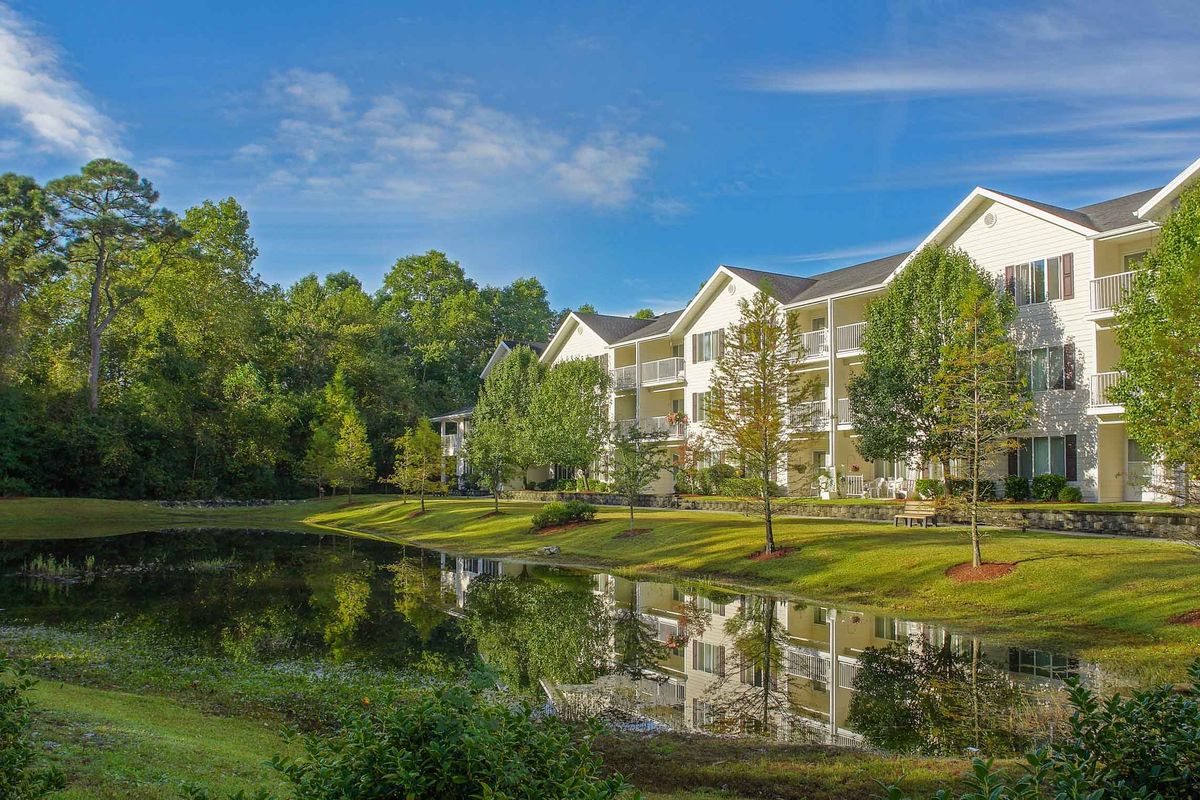 The Woods At Holly Tree Gracious Retirement Living