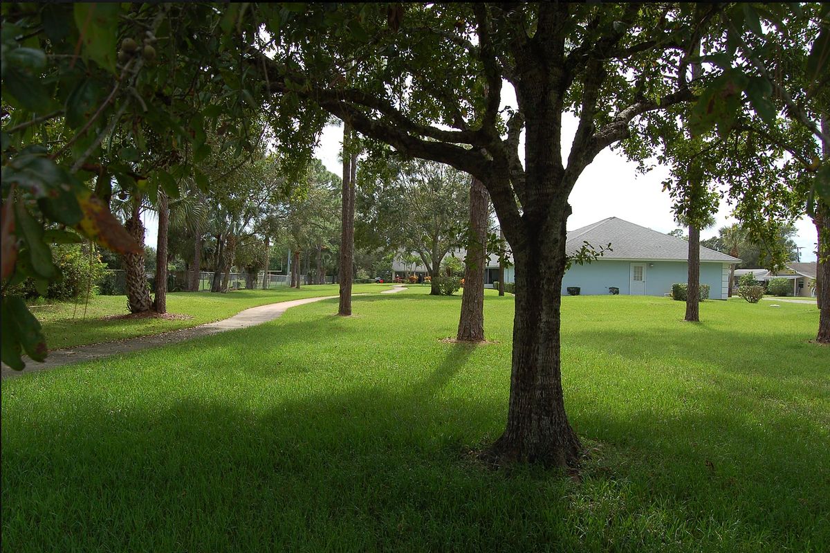 Rosewood Manor Of Vero Beach