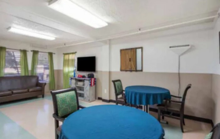 Retama Manor Nursing Center - Pleasanton North