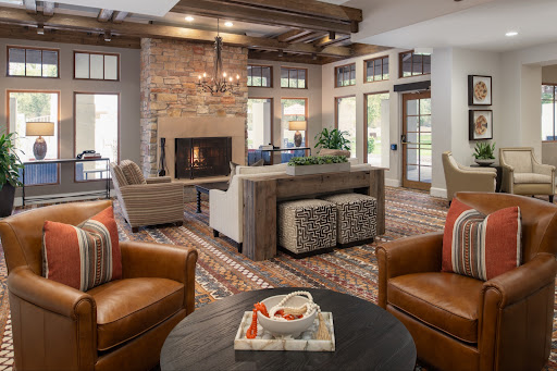 Ana's Haven At Elmwood
