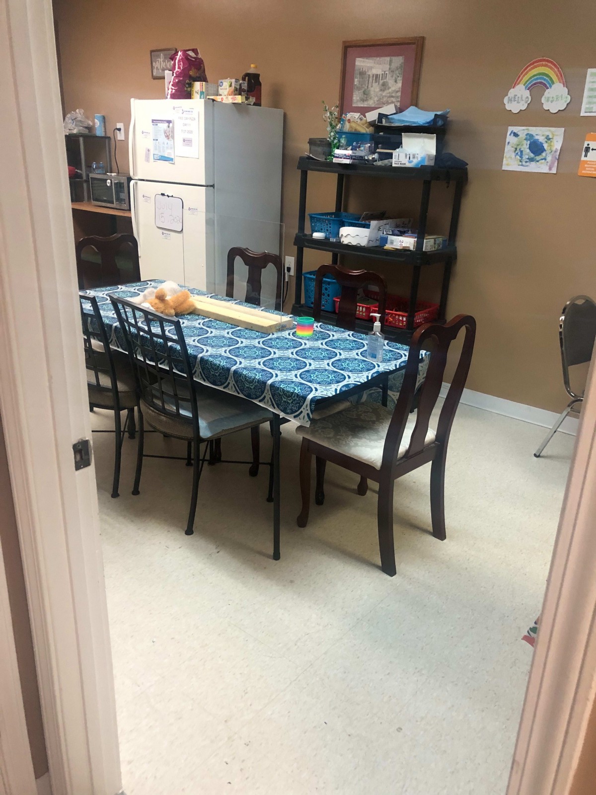Helping Hands Adult Daycare Service LLC