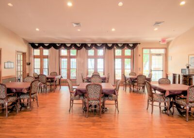 Lakeshore Manor