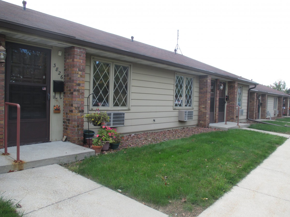Brentwood Senior Apartments