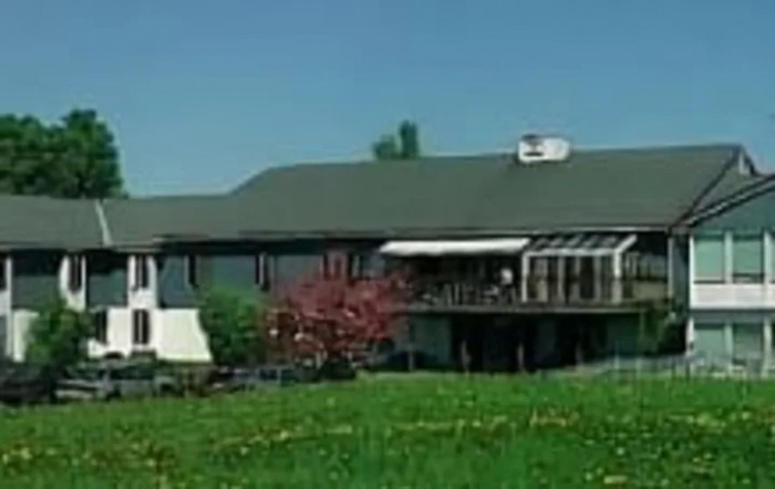 Pine Knoll Community Care Home