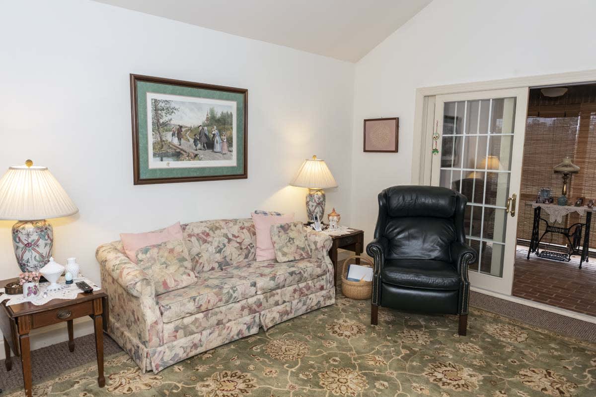 Magnolia Manor South