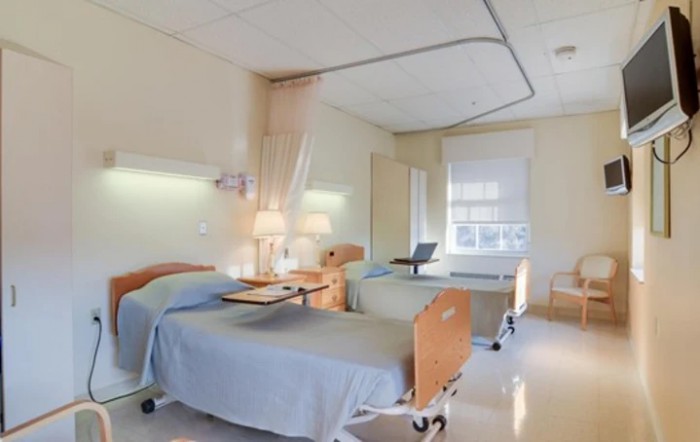 Manor Care Health Services - Roland Park