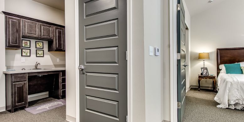 Colonial Oaks Senior Living at Campbell Park