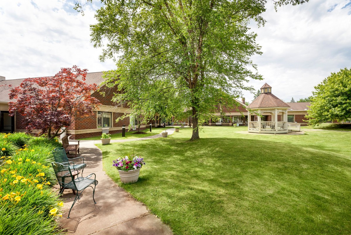 Pomeroy Living Sterling