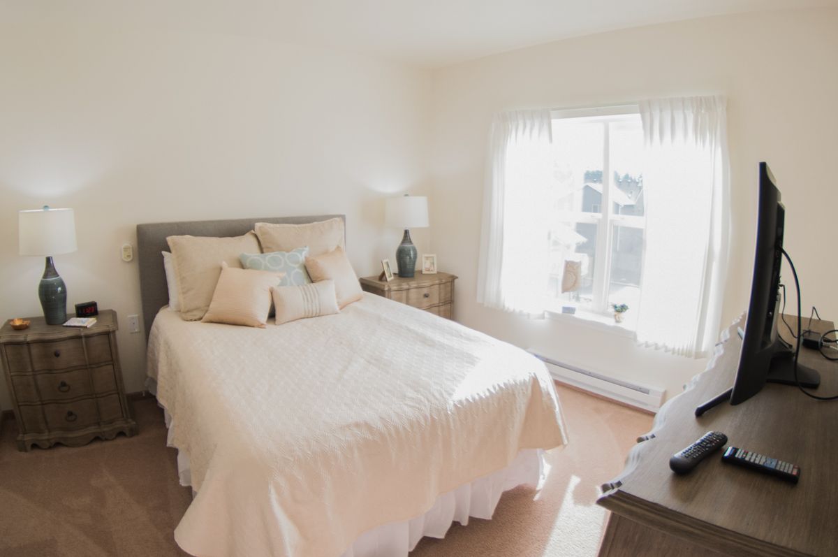 Julian Estates Gracious Retirement Living